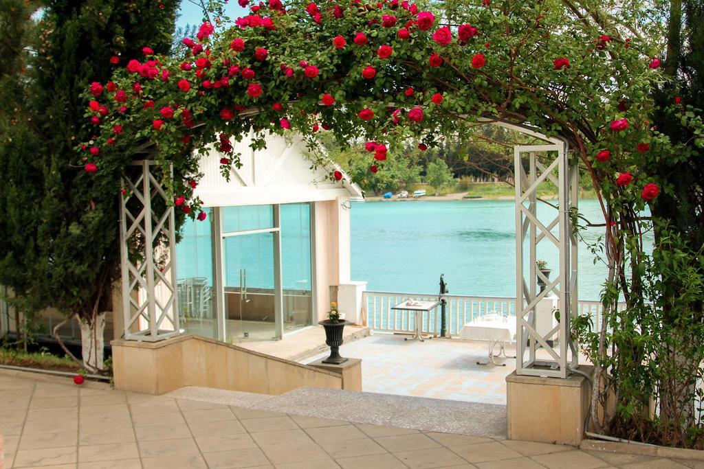 River Side Hotel Mingachevir Exterior foto