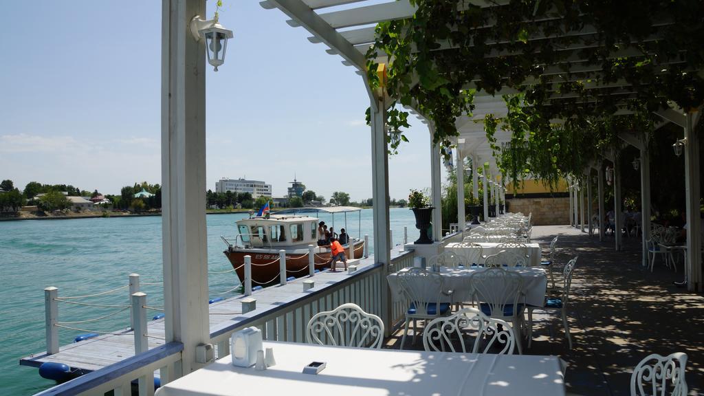 River Side Hotel Mingachevir Exterior foto