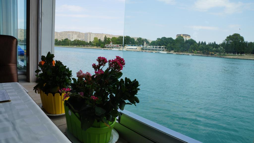 River Side Hotel Mingachevir Exterior foto